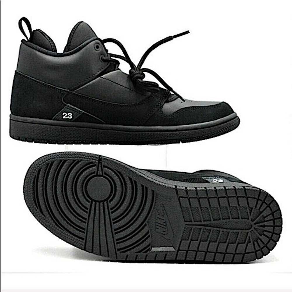 Jordan Fadeaway Black Sneakers Boys 6.5Y